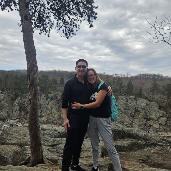 Meet your Posher, Minna - Picture 1 of 1